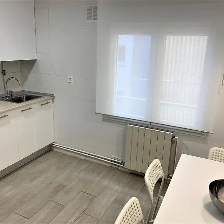 Acogedor Y Moderno Apartamento * Gijón